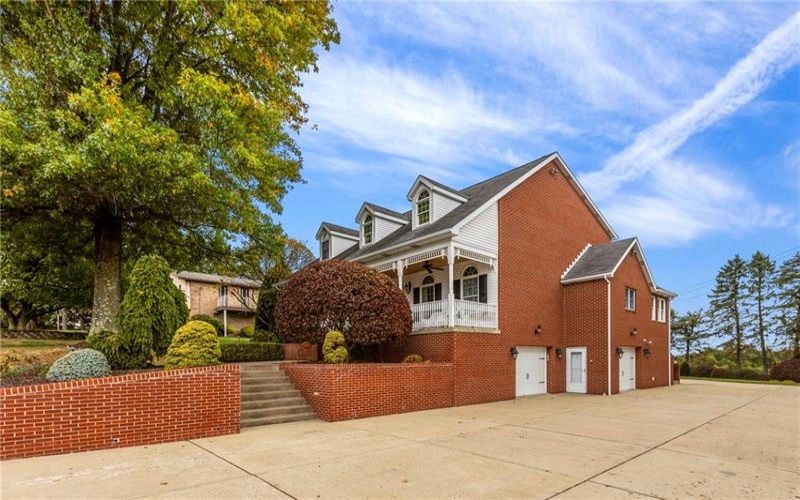 69 ORCHARD STREET, Charleroi, 15022, 4 Bedrooms Bedrooms, 14 Rooms Rooms,4.1 BathroomsBathrooms,Residential,For Sale,ORCHARD STREET,1677533