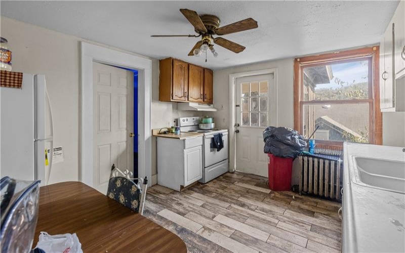 502 Lincoln Ave, Charleroi, 15022, ,Multi-unit,For Sale,Lincoln Ave,1677675