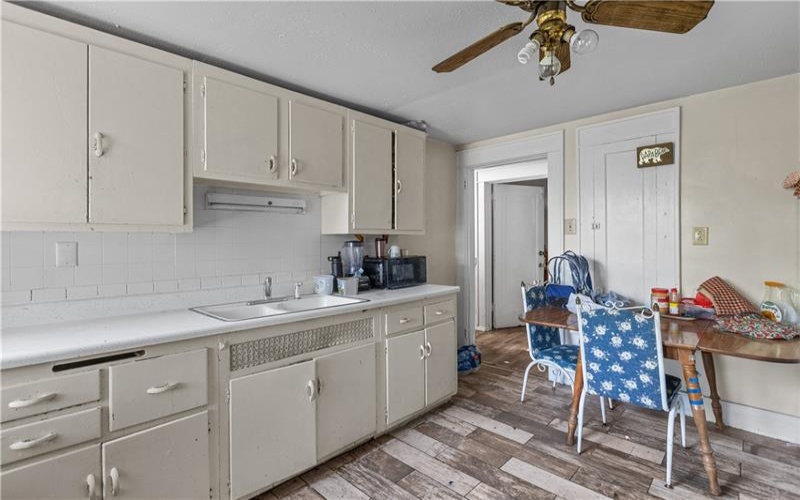 502 Lincoln Ave, Charleroi, 15022, ,Multi-unit,For Sale,Lincoln Ave,1677675