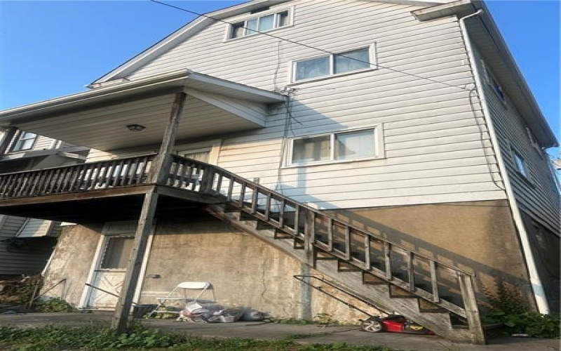 1627 Woodmont Ave, New Kensington, 15068, 4 Bedrooms Bedrooms, ,1 BathroomBathrooms,Residential,For Sale,Woodmont Ave,1678247