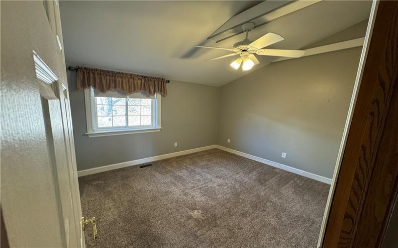 1766 Ivanhoe Drive, North Huntingdon, 15642, 3 Bedrooms Bedrooms, 10 Rooms Rooms,2 BathroomsBathrooms,Residential,For Sale,Ivanhoe Drive,1678296