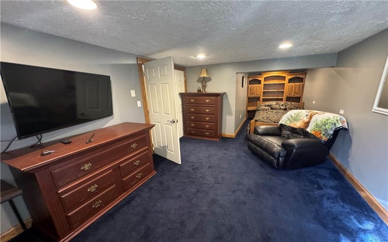 1766 Ivanhoe Drive, North Huntingdon, 15642, 3 Bedrooms Bedrooms, 10 Rooms Rooms,2 BathroomsBathrooms,Residential,For Sale,Ivanhoe Drive,1678296