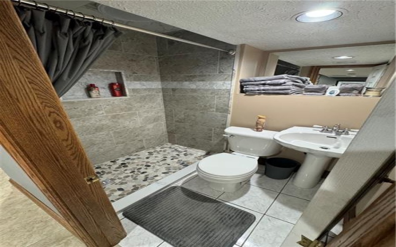 1766 Ivanhoe Drive, North Huntingdon, 15642, 3 Bedrooms Bedrooms, 10 Rooms Rooms,2 BathroomsBathrooms,Residential,For Sale,Ivanhoe Drive,1678296