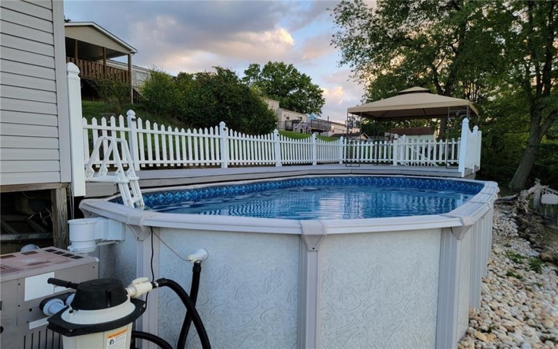 1766 Ivanhoe Drive, North Huntingdon, 15642, 3 Bedrooms Bedrooms, 10 Rooms Rooms,2 BathroomsBathrooms,Residential,For Sale,Ivanhoe Drive,1678296
