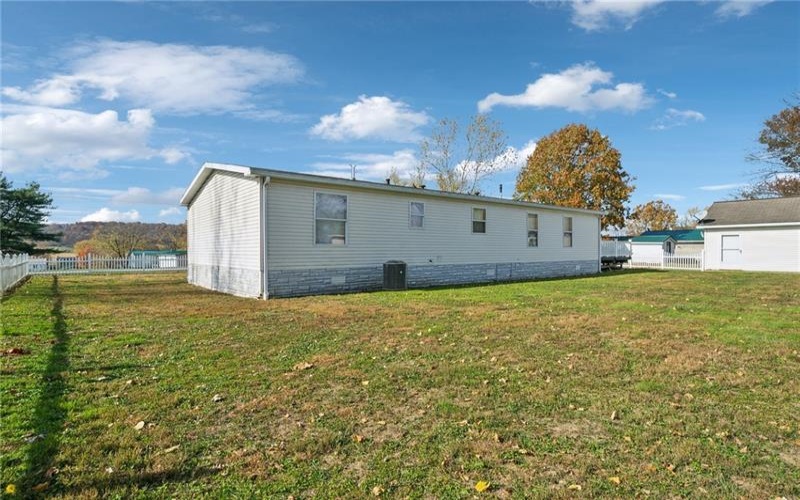 220 Locust Street, Vanderbilt, 15486, 3 Bedrooms Bedrooms, 7 Rooms Rooms,2 BathroomsBathrooms,Residential,For Sale,Locust Street,1678424