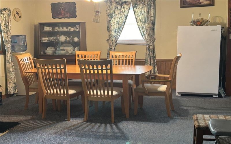 2172 Centerville Rd, 15672, 15672, 4 Bedrooms Bedrooms, 8 Rooms Rooms,1.1 BathroomsBathrooms,Residential,For Sale,Centerville Rd,1673338