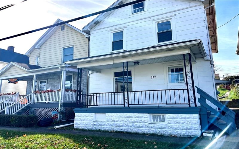 22 1/2 Water St, Masontown, 15461, 3 Bedrooms Bedrooms, ,1.1 BathroomsBathrooms,Residential,For Sale,Water St,1678482