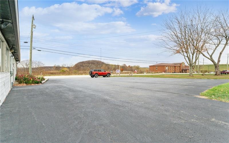 3682 State Route 31, Acme, 15628, ,Commercial-industrial-business,For Sale,State Route 31,1678599