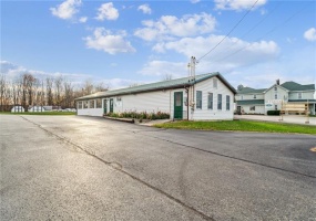3682 State Route 31, Donegal, 15628, ,Multi-unit,For Sale,State Route 31,1678977