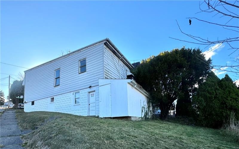 1 Aliquippa Ave, Monessen, 15062, ,Commercial-industrial-business,For Sale,Aliquippa Ave,1679046
