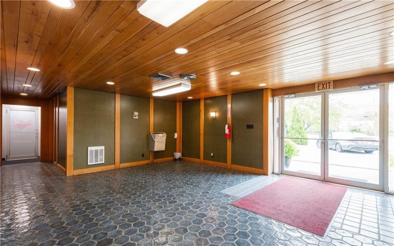 15 Eastgate Ave, Monessen, 15062, ,Commercial-industrial-business,For Sale,Eastgate Ave,1679072