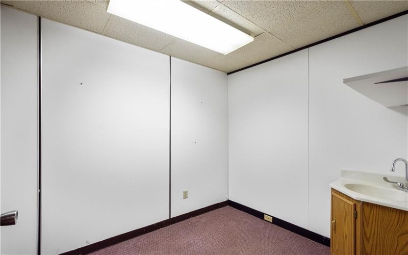 15 Eastgate Ave, Monessen, 15062, ,Commercial-industrial-business,For Sale,Eastgate Ave,1679072