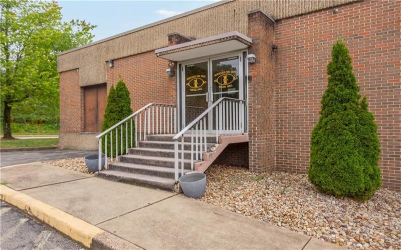 15 Eastgate Ave, Monessen, 15062, ,Commercial-industrial-business,For Sale,Eastgate Ave,1679072