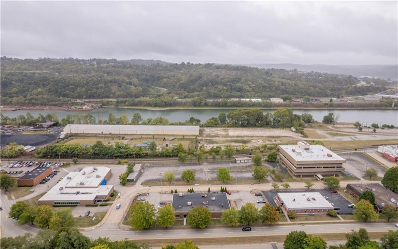 15 Eastgate Ave, Monessen, 15062, ,Commercial-industrial-business,For Sale,Eastgate Ave,1679072