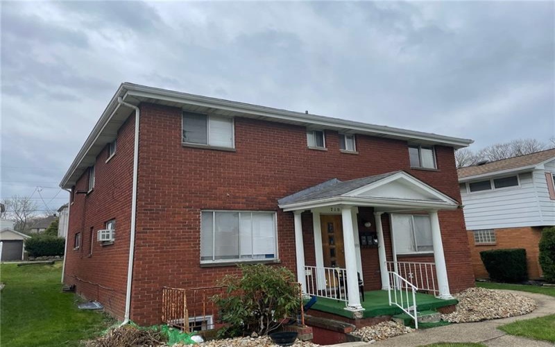 710 Lewis ave, Jeannette, 15644, 1 Bedroom Bedrooms, ,1 BathroomBathrooms,Lease,For Sale,Lewis ave,1679075