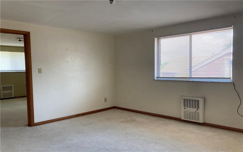 710 Lewis ave, Jeannette, 15644, 1 Bedroom Bedrooms, ,1 BathroomBathrooms,Lease,For Sale,Lewis ave,1679075