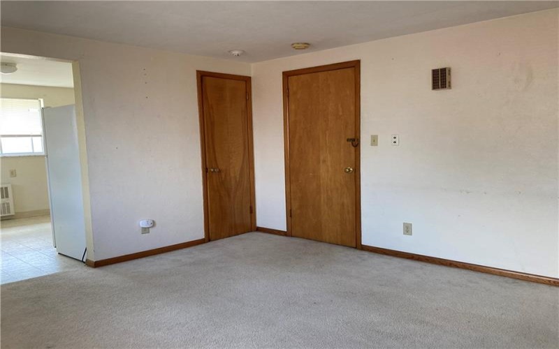 710 Lewis ave, Jeannette, 15644, 1 Bedroom Bedrooms, ,1 BathroomBathrooms,Lease,For Sale,Lewis ave,1679075