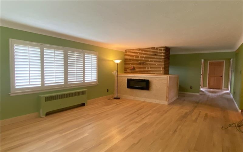 2432 Skidmore Rd, Greensburg, 15601, 3 Bedrooms Bedrooms, ,1 BathroomBathrooms,Lease,For Sale,Skidmore Rd,1679192
