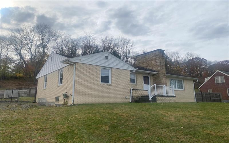 2432 Skidmore Rd, Greensburg, 15601, 3 Bedrooms Bedrooms, ,1 BathroomBathrooms,Lease,For Sale,Skidmore Rd,1679192
