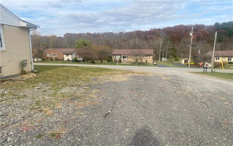 2432 Skidmore Rd, Greensburg, 15601, 3 Bedrooms Bedrooms, ,1 BathroomBathrooms,Lease,For Sale,Skidmore Rd,1679192