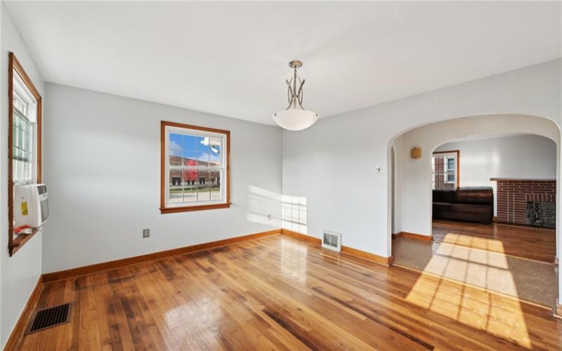 1824 Lincoln Ave, Latrobe, 15650, 3 Bedrooms Bedrooms, 6 Rooms Rooms,2 BathroomsBathrooms,Residential,For Sale,Lincoln Ave,1679195
