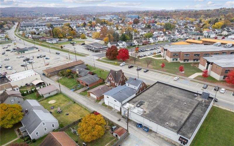 1824 Lincoln Ave, Latrobe, 15650, 3 Bedrooms Bedrooms, 6 Rooms Rooms,2 BathroomsBathrooms,Residential,For Sale,Lincoln Ave,1679195