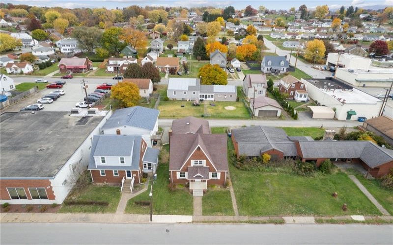1824 Lincoln Ave, Latrobe, 15650, 3 Bedrooms Bedrooms, 6 Rooms Rooms,2 BathroomsBathrooms,Residential,For Sale,Lincoln Ave,1679195