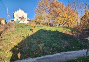902 WALLACE AVENUE, Vandergrift, 15690, ,Farm-acreage-lot,For Sale,NONE,WALLACE AVENUE,1679526