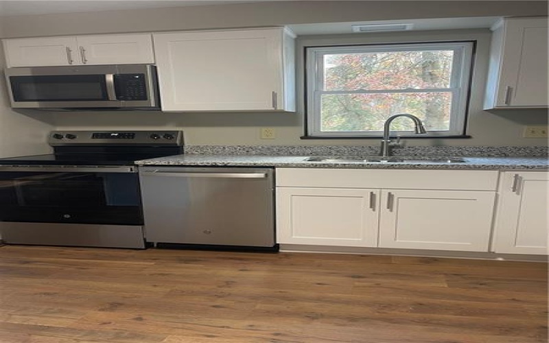 634 Stamford Dr, Greensburg, 15601, 4 Bedrooms Bedrooms, ,2.1 BathroomsBathrooms,Residential,For Sale,Stamford Dr,1679864