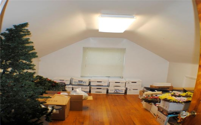 501 Burton Ave, Youngwood, 15697, 3 Bedrooms Bedrooms, 7 Rooms Rooms,2 BathroomsBathrooms,Residential,For Sale,Burton Ave,1679915