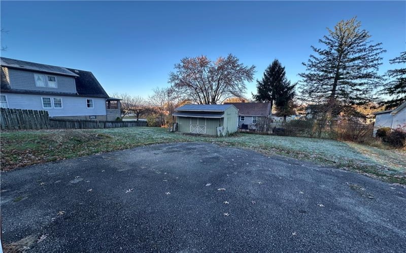 3323 Leechburg Road, Lower Burrell, 15068, 4 Bedrooms Bedrooms, 12 Rooms Rooms,1 BathroomBathrooms,Residential,For Sale,Leechburg Road,1679972