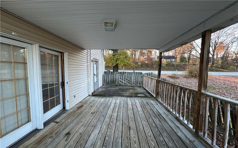 3323 Leechburg Road, Lower Burrell, 15068, 4 Bedrooms Bedrooms, 12 Rooms Rooms,1 BathroomBathrooms,Residential,For Sale,Leechburg Road,1679972