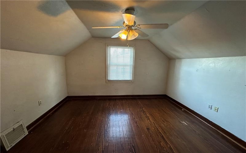 3323 Leechburg Road, Lower Burrell, 15068, 4 Bedrooms Bedrooms, 12 Rooms Rooms,1 BathroomBathrooms,Residential,For Sale,Leechburg Road,1679972