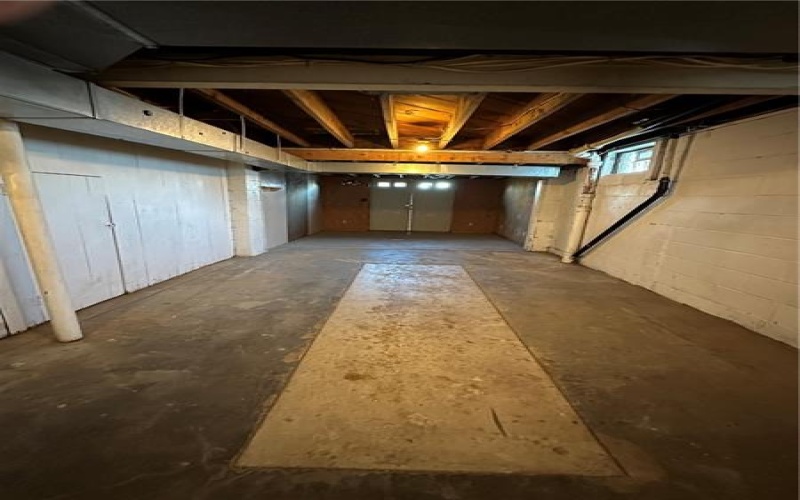 3323 Leechburg Road, Lower Burrell, 15068, 4 Bedrooms Bedrooms, 12 Rooms Rooms,1 BathroomBathrooms,Residential,For Sale,Leechburg Road,1679972