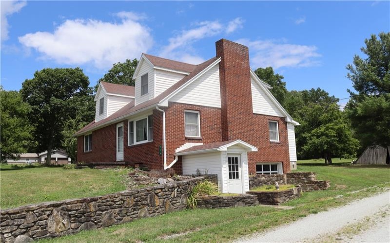736 Muir Road, Ligonier, 15658, 4 Bedrooms Bedrooms, 10 Rooms Rooms,2 BathroomsBathrooms,Residential,For Sale,Muir Road,1679999