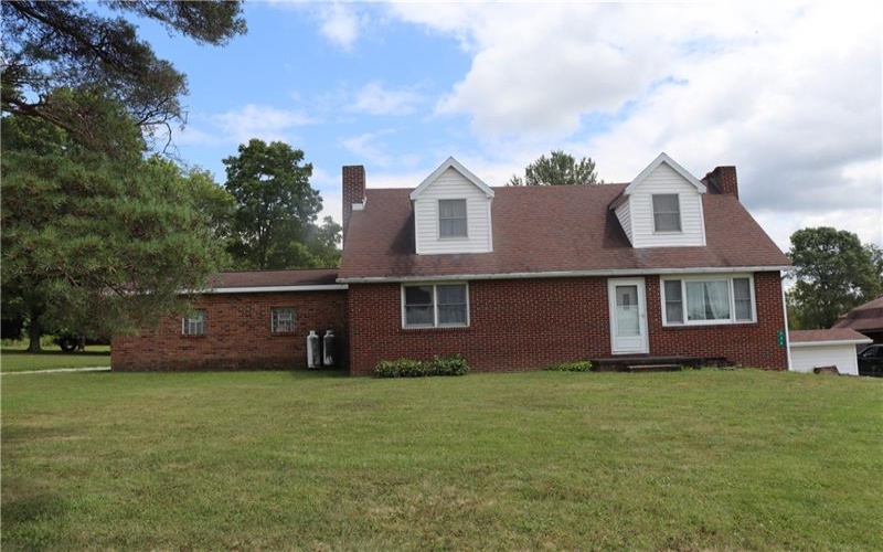 736 Muir Road, Ligonier, 15658, 4 Bedrooms Bedrooms, 10 Rooms Rooms,2 BathroomsBathrooms,Residential,For Sale,Muir Road,1679999