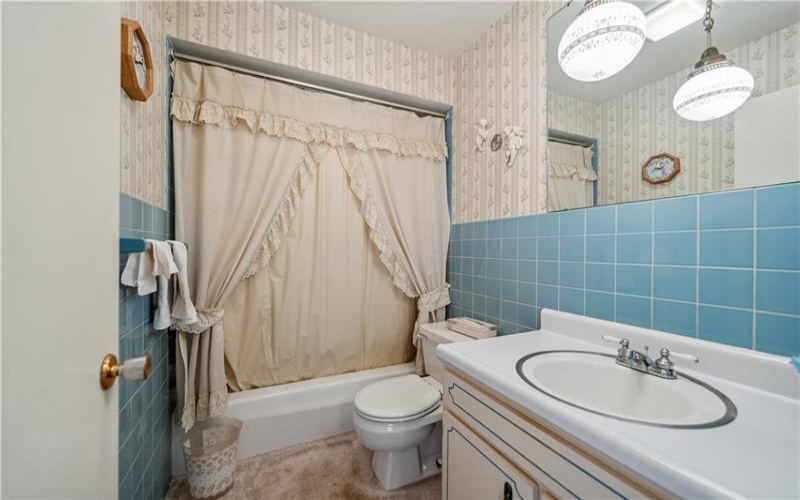 229 Crawford Lane, Rostraver Township, 15012, 6 Bedrooms Bedrooms, 14 Rooms Rooms,4.1 BathroomsBathrooms,Residential,For Sale,Crawford Lane,1680000