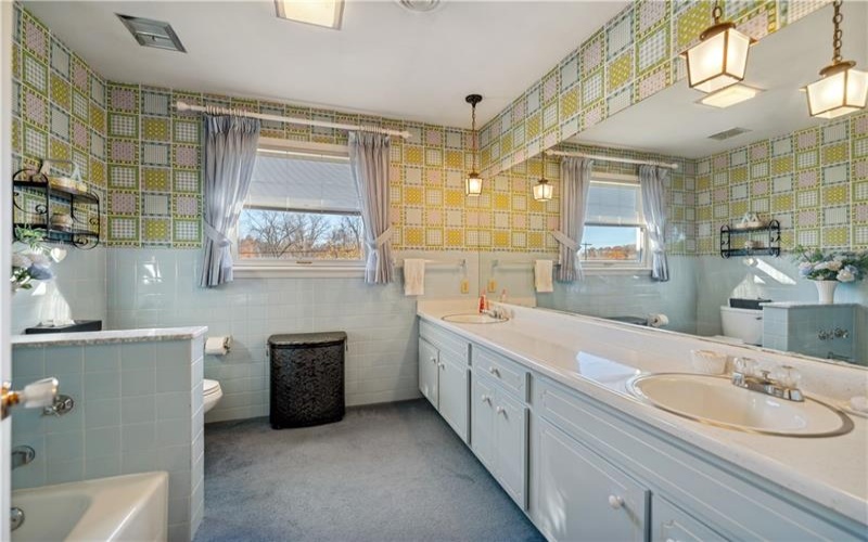 229 Crawford Lane, Rostraver Township, 15012, 6 Bedrooms Bedrooms, 14 Rooms Rooms,4.1 BathroomsBathrooms,Residential,For Sale,Crawford Lane,1680000