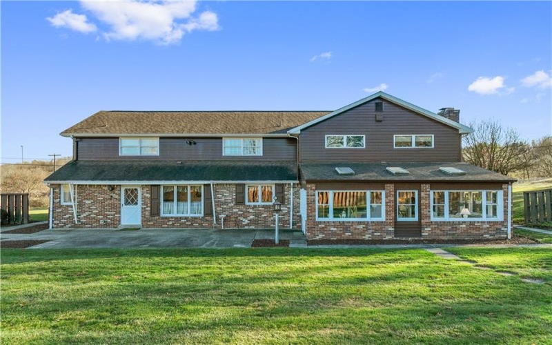 229 Crawford Lane, Rostraver Township, 15012, 6 Bedrooms Bedrooms, 14 Rooms Rooms,4.1 BathroomsBathrooms,Residential,For Sale,Crawford Lane,1680000