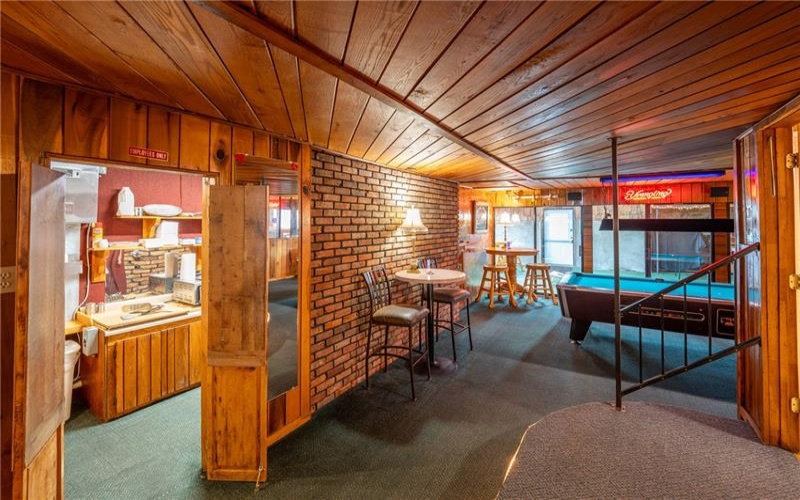 608 Chestnut St, Derry, 15627, ,Commercial-industrial-business,For Sale,Chestnut St,1680334