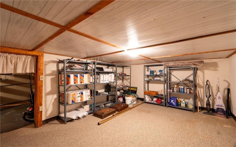 608 Chestnut St, Derry, 15627, ,Commercial-industrial-business,For Sale,Chestnut St,1680334