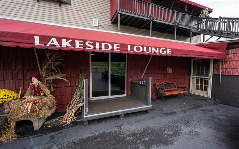 608 Chestnut St, Derry, 15627, ,Commercial-industrial-business,For Sale,Chestnut St,1680334