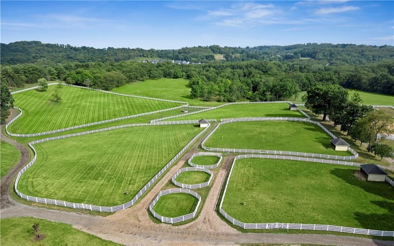 784 Waterdam Rd, Canonsburg, 15317, 6 Bedrooms Bedrooms, ,6.5 BathroomsBathrooms,Residential,For Sale,Waterdam Rd,1680544