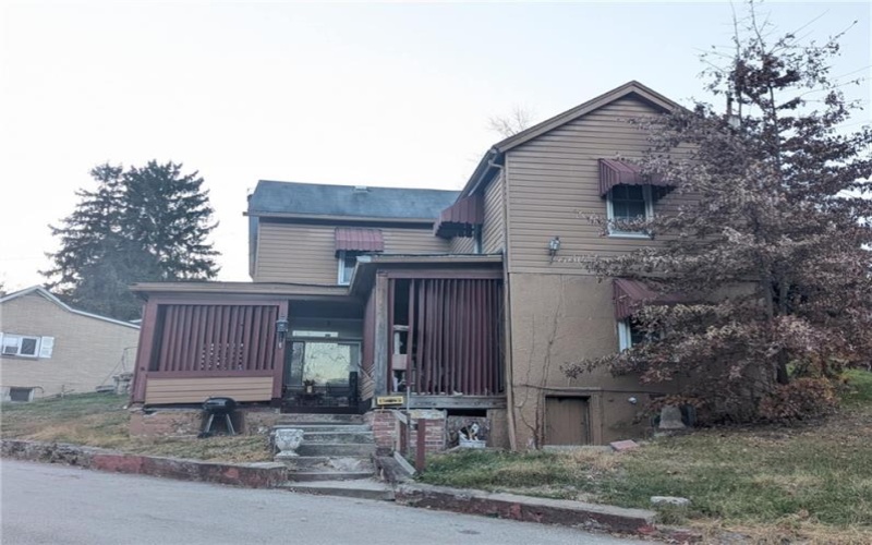 200 Burkhart St, Bentleyville, 15314, 3 Bedrooms Bedrooms, 6 Rooms Rooms,1 BathroomBathrooms,Residential,For Sale,Burkhart St,1680624