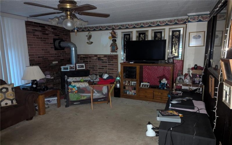 200 Burkhart St, Bentleyville, 15314, 3 Bedrooms Bedrooms, 6 Rooms Rooms,1 BathroomBathrooms,Residential,For Sale,Burkhart St,1680624