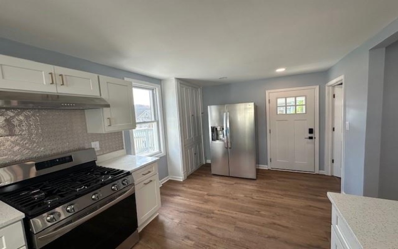226 4th St, Youngwood, 15697, 2 Bedrooms Bedrooms, ,1.1 BathroomsBathrooms,Residential,For Sale,4th St,1680638