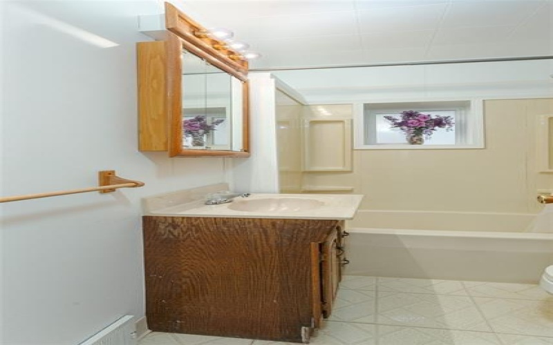 611 5th Street, Donora, 15033, 2 Bedrooms Bedrooms, 5 Rooms Rooms,1 BathroomBathrooms,Residential,For Sale,5th Street,1680646