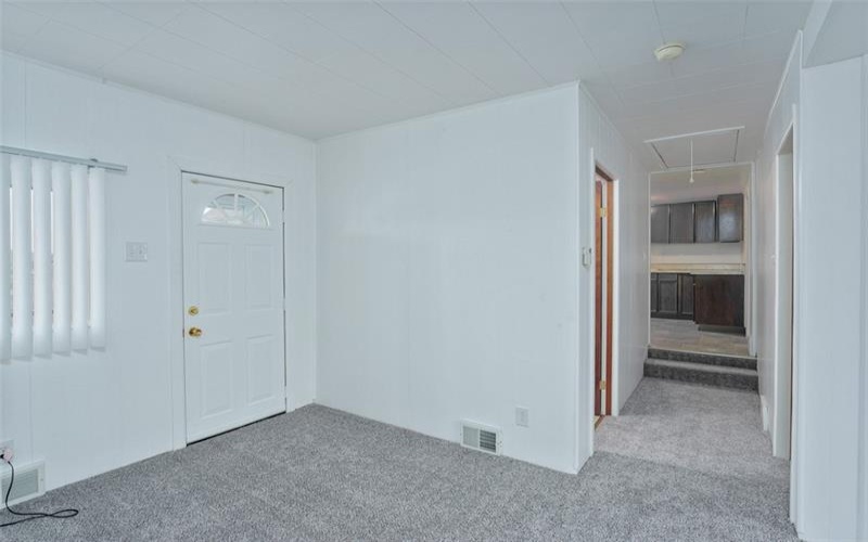 611 5th Street, Donora, 15033, 2 Bedrooms Bedrooms, 5 Rooms Rooms,1 BathroomBathrooms,Residential,For Sale,5th Street,1680646