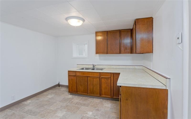 611 5th Street, Donora, 15033, 2 Bedrooms Bedrooms, 5 Rooms Rooms,1 BathroomBathrooms,Residential,For Sale,5th Street,1680646