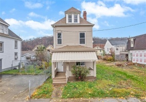 541 4th Ave, New Kensington, 15068, 3 Bedrooms Bedrooms, 9 Rooms Rooms,2 BathroomsBathrooms,Residential,For Sale,4th Ave,1680653